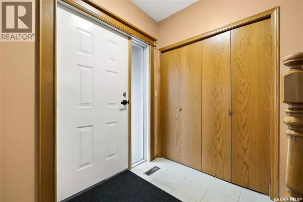 Regina, SK S4V1B8,1506 Truesdale DRIVE E