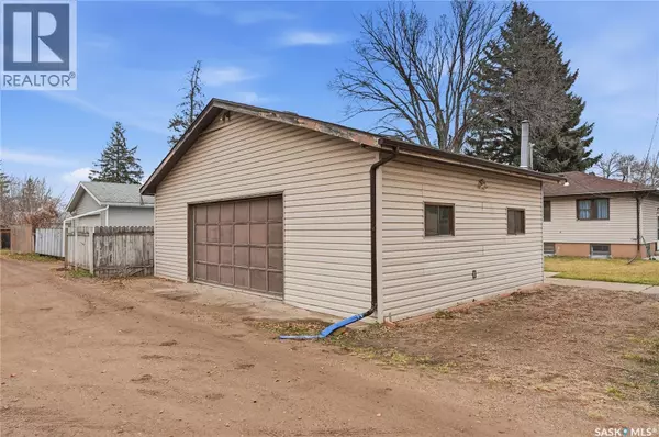 Saskatoon, SK S7M0M1,2120 St Andrews AVENUE