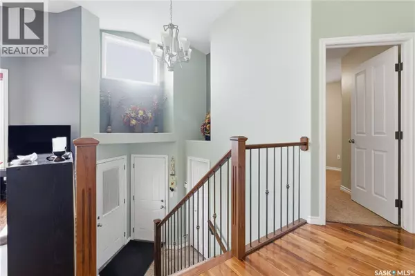 Saskatoon, SK S7L7J3,3290 37th STREET W