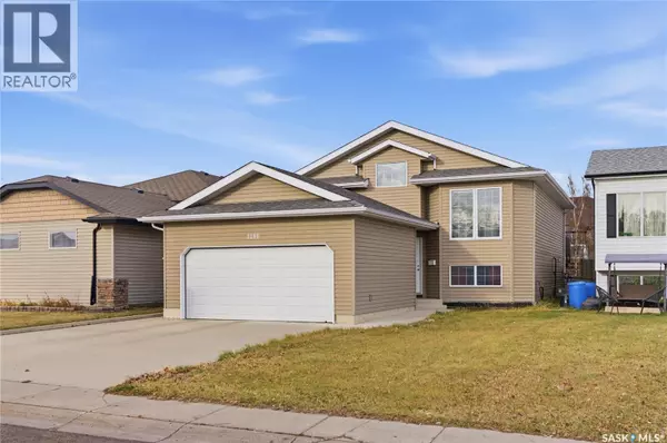 Saskatoon, SK S7L7J3,3290 37th STREET W