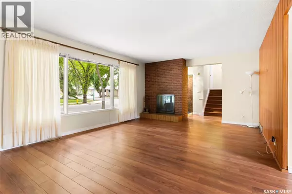 Regina, SK S4S4R5,1536 Uhrich AVENUE