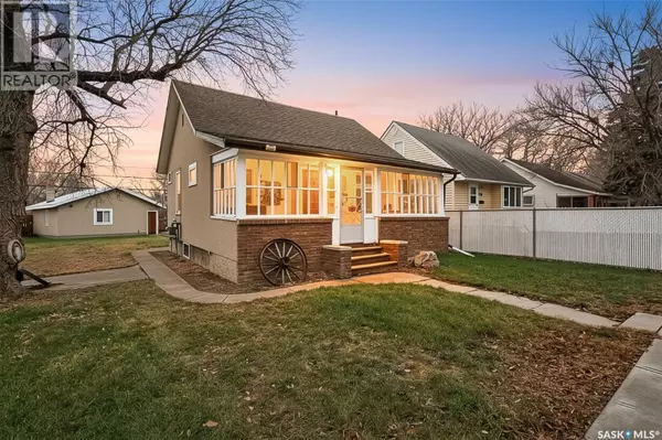 759 Ominica STREET E, Moose Jaw, SK S6H0H7