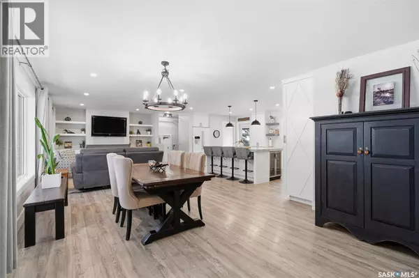 Saskatoon, SK S7M3R3,3117 Ortona STREET