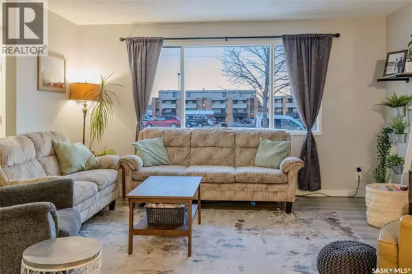 Saskatoon, SK S7L0X8,3111 33rd STREET W