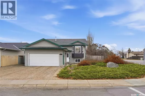 302 Kerr ROAD, Saskatoon, SK S7K4S3