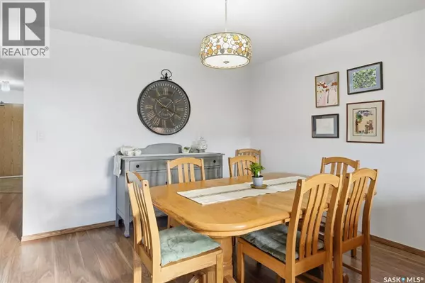 Saskatoon, SK S7N4L5,201 103 Keevil CRESCENT