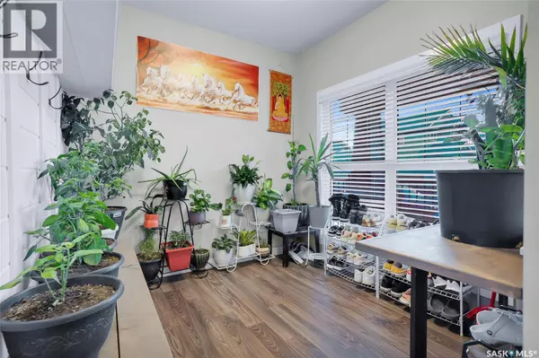 Saskatoon, SK S7L4L1,170 Childers CRESCENT