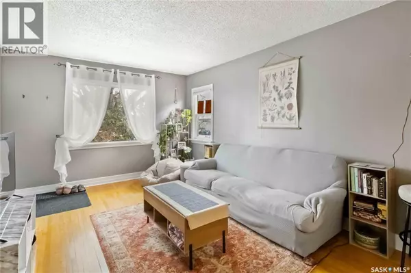 Saskatoon, SK S7M1Y1,315 I AVENUE S