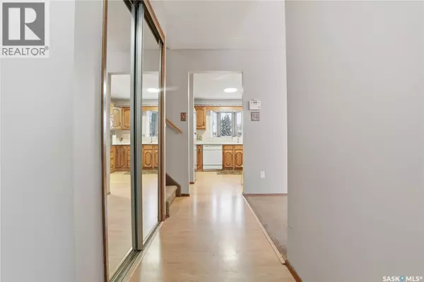 Saskatoon, SK S7K6T2,242 Thain WAY