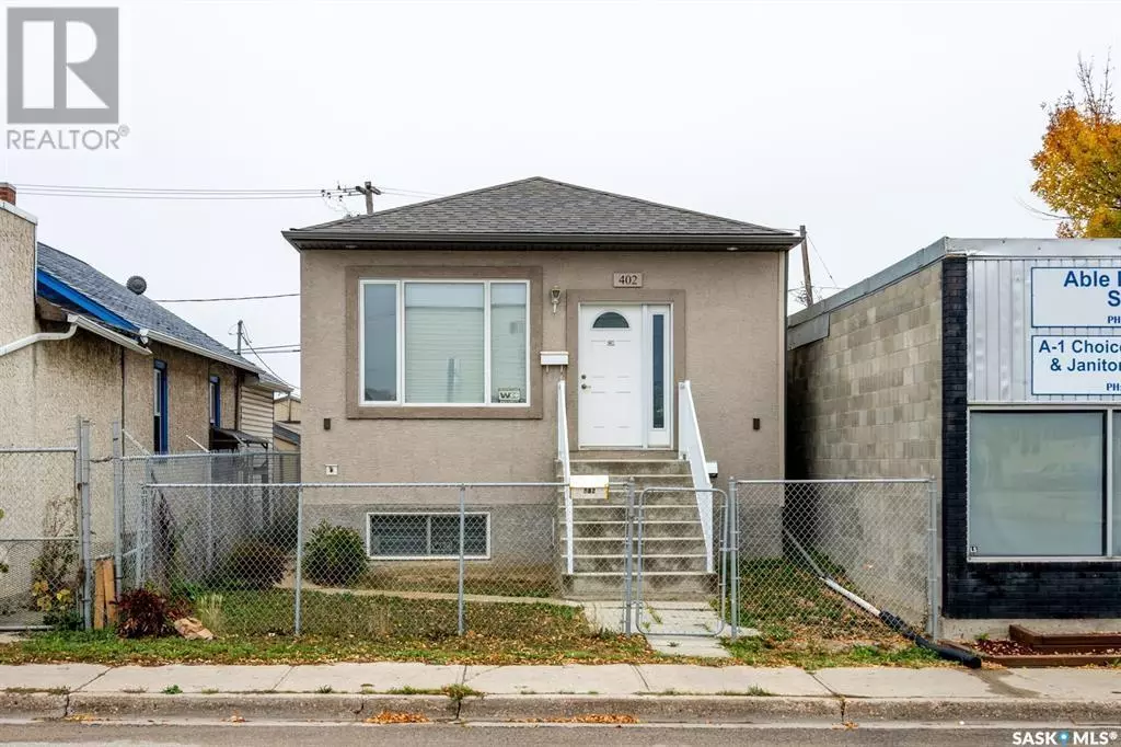 Regina, SK S4N0P6,402 Victoria AVENUE