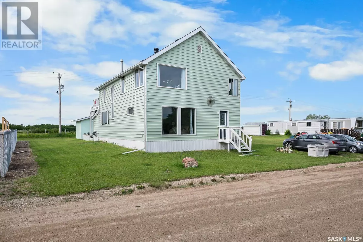 Regina Beach, SK S0G4C0,124 Donovel CRESCENT