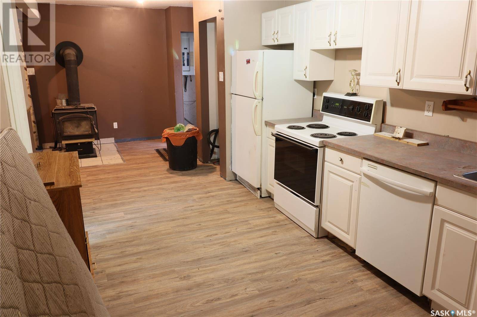 Denare Beach, SK S0P0B0,412 3rd AVENUE