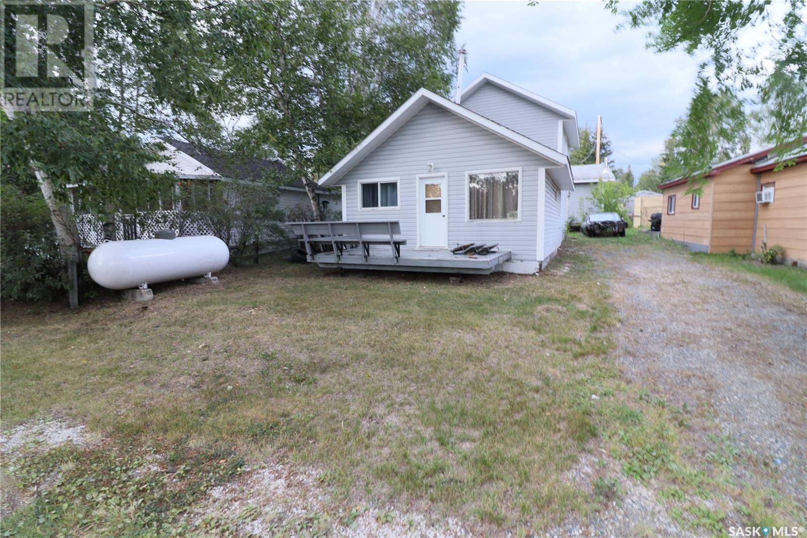 Denare Beach, SK S0P0B0,412 3rd AVENUE