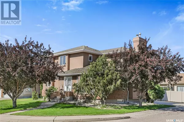 3103 Wascana GLEN, Regina, SK S4V2L2