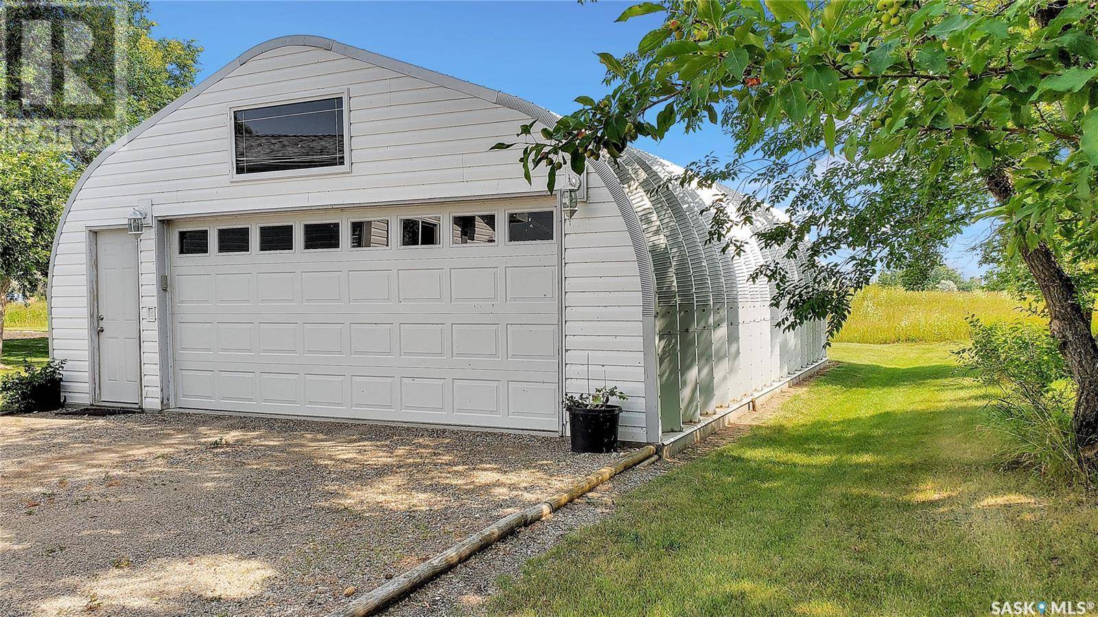 Spy Hill, SK S0A3W0,800 3rd AVENUE