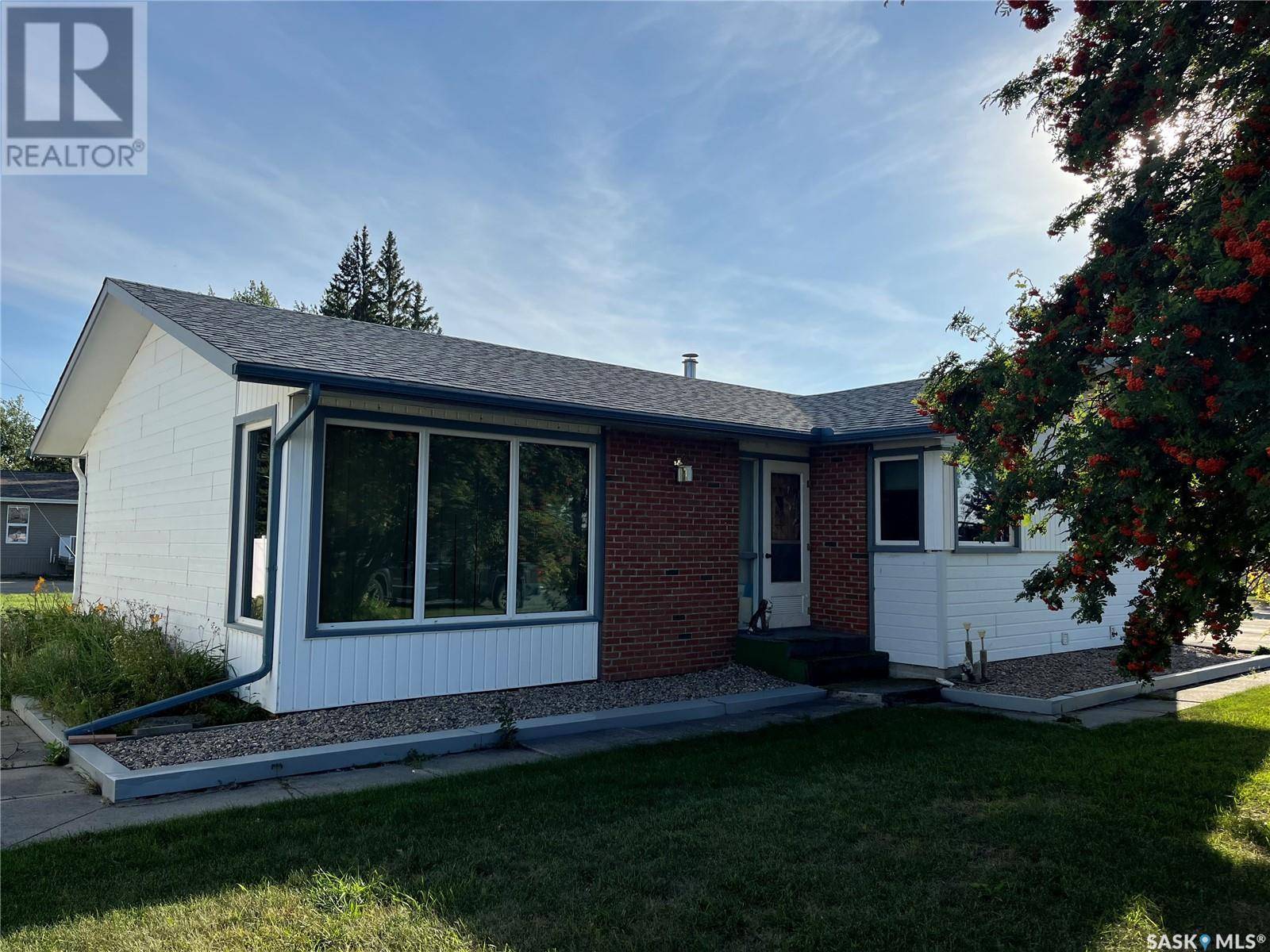 702 Portage AVENUE, Wadena, SK S0A4J0