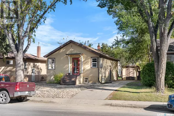 3045 MONTAGUE STREET, Regina, SK S4S1Z6