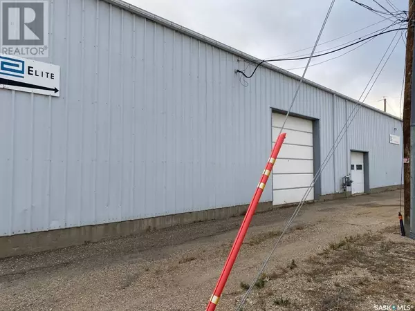 Moose Jaw, SK S6H1W5,910 Fairford STREET W