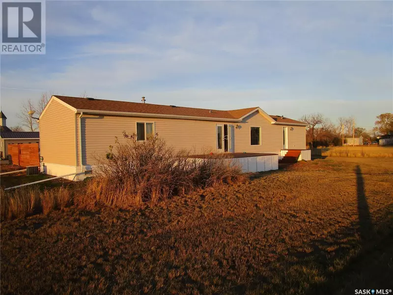 514 3rd AVENUE, Wood Mountain, SK S0H4L0