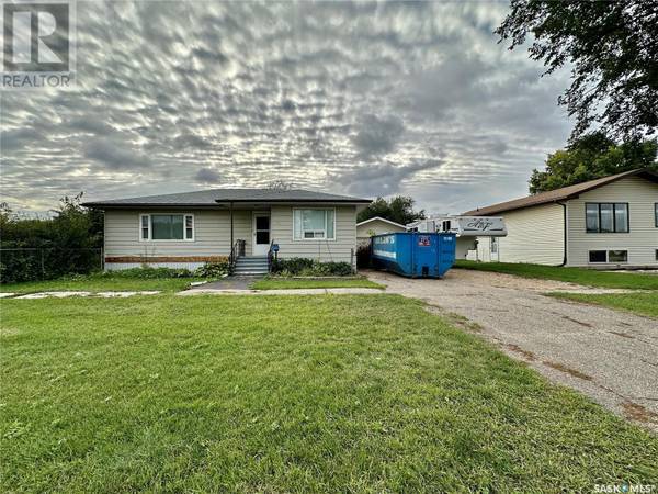 302 4th AVENUE, Aberdeen, SK S0K0A0