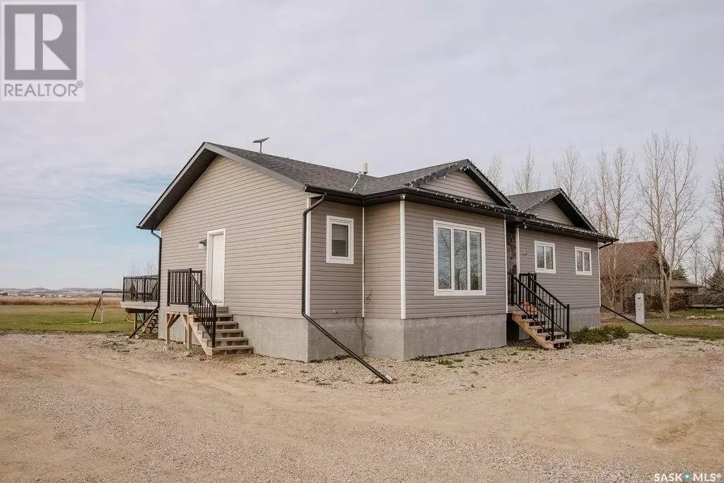 Wakaw, SK S0K4P0,555 Elevator ROAD