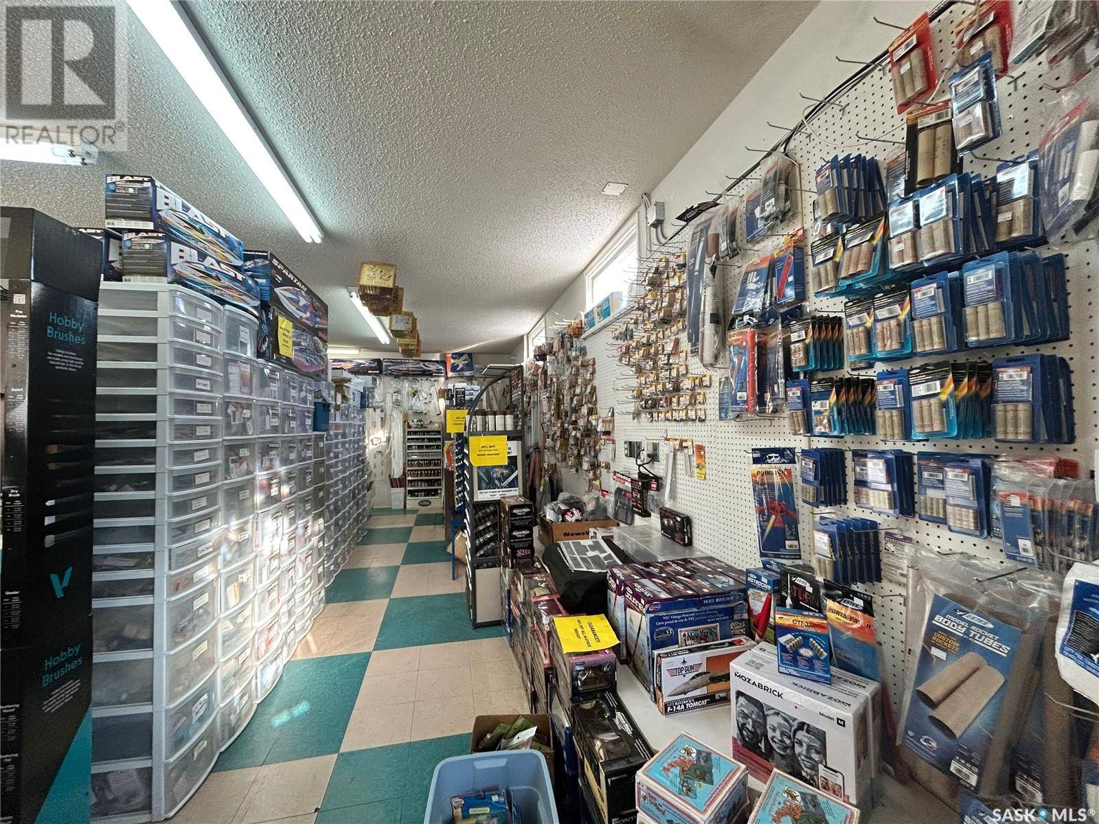Prince Albert, SK S6V1G1,300 13th STREET W