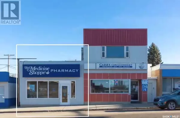 323 4th AVENUE SW, Moose Jaw, SK S6H5V2