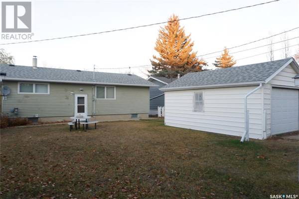 Assiniboia, SK S0H0B0,502 4th AVENUE E