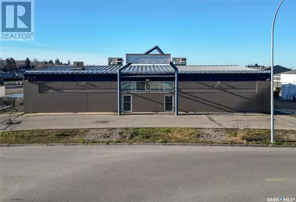 1525 5th AVENUE E, Prince Albert, SK S6V7Z5