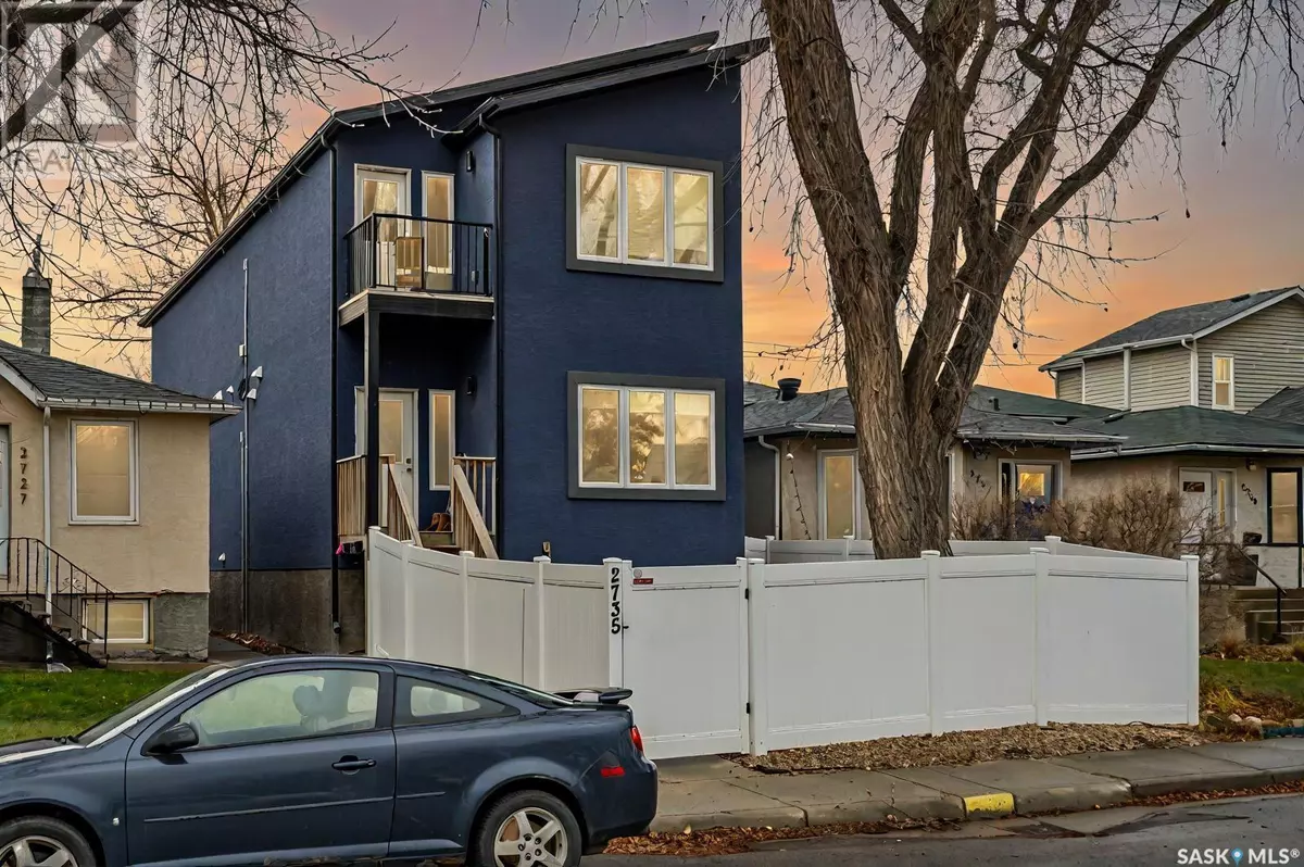 Regina, SK S4N2Z9,A & B 2735 McDonald STREET