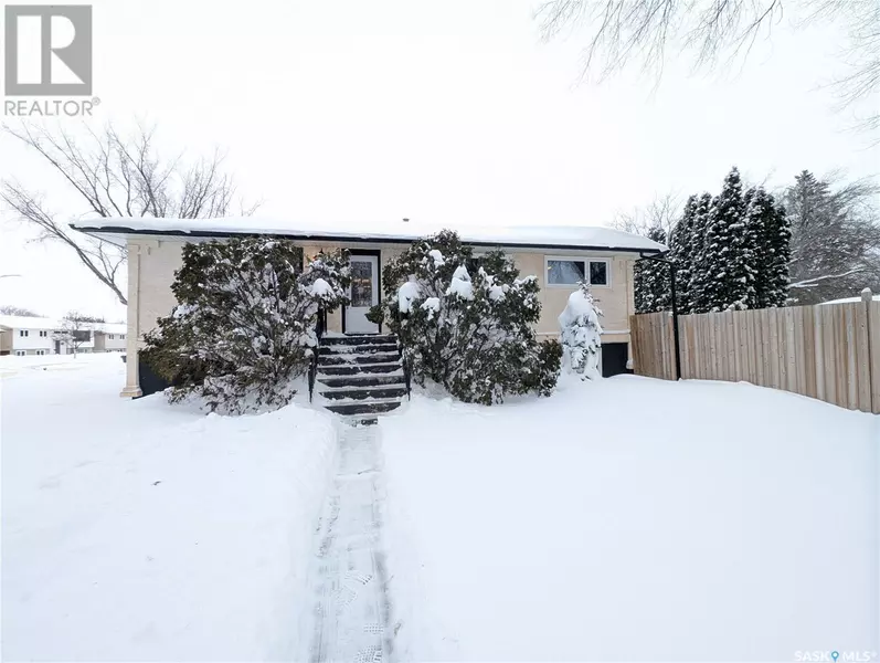 2616 20th STREET W, Saskatoon, SK S7M1B6