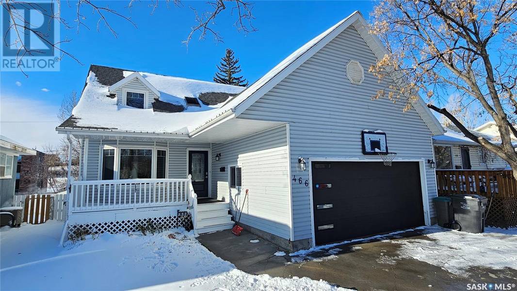 466 8th AVENUE NE, Swift Current, SK S9H2P8