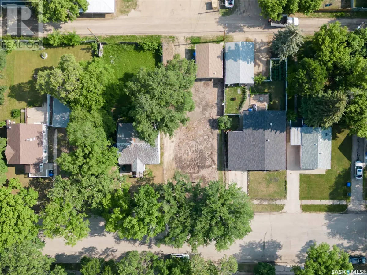 Melfort, SK S0E1A0,214 Stovel AVENUE E