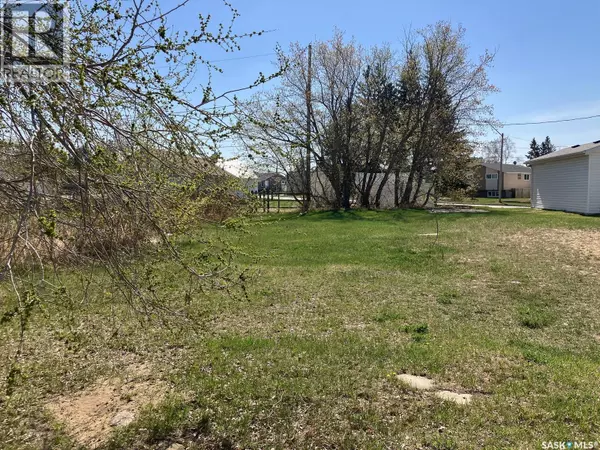 Nipawin, SK S0E1E0,620 1st AVENUE W