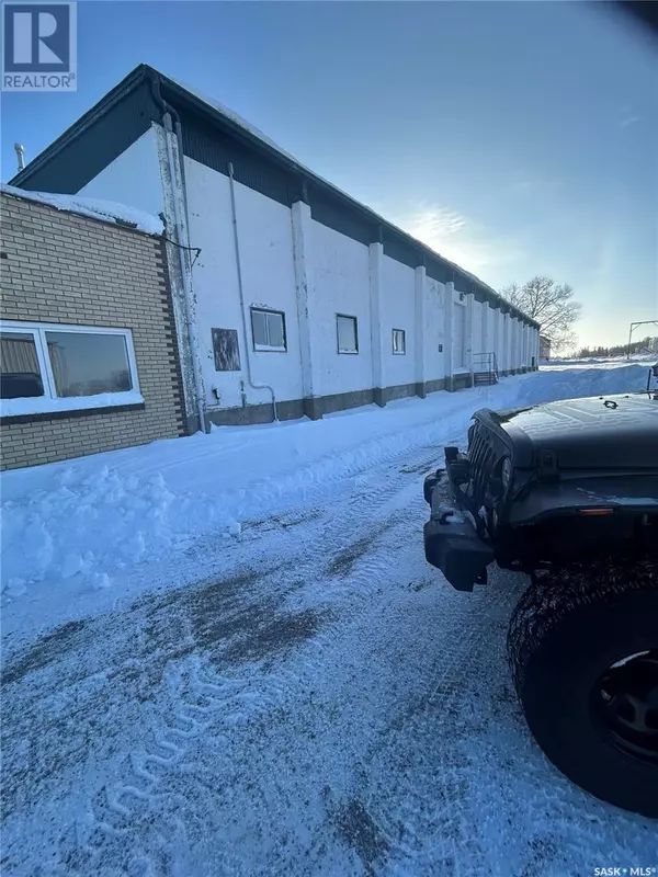 Canora, SK S0A0L0,402 First AVENUE W