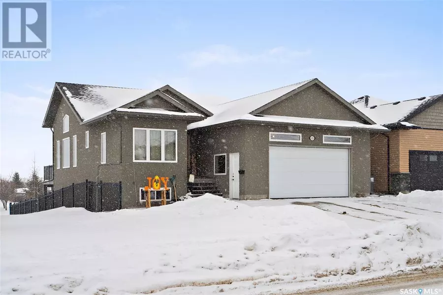 115 West Hampton BOULEVARD, Saskatoon, SK S7R0B7