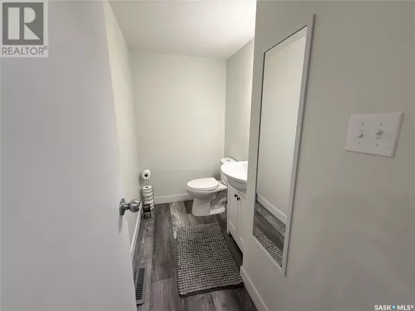 North Battleford, SK S9A3J8,1372 - 1382 108th STREET