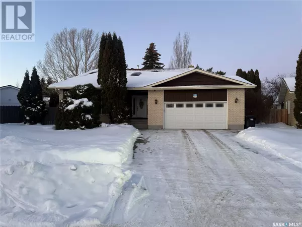 230 Highlands PLACE, Saskatoon, SK S7H4Y5