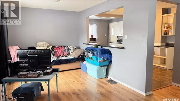 North Battleford, SK S9A1Z4,1271 107th STREET