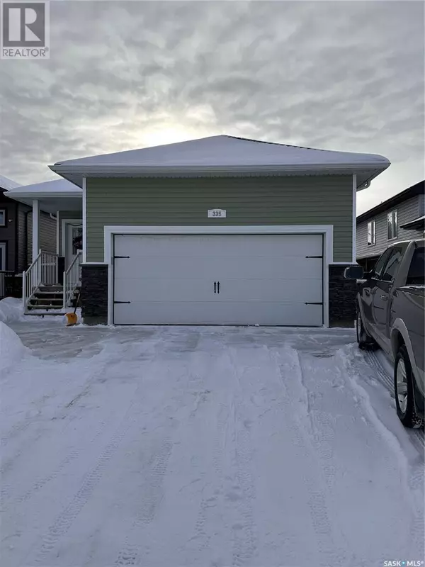 335 LABINE CRESCENT, Saskatoon, SK S7L4Z8