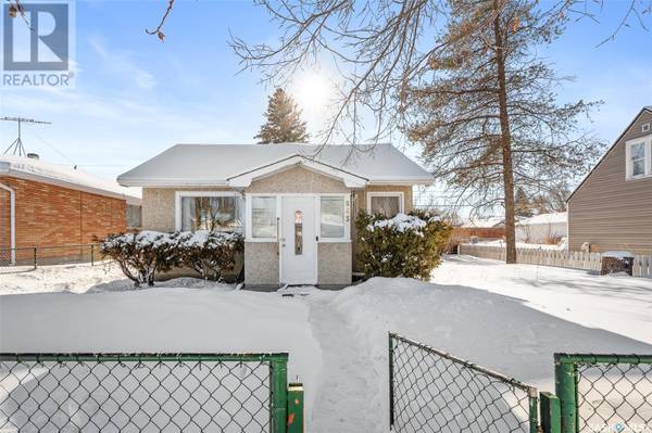 845 Athabasca STREET E, Moose Jaw, SK S6H0M6