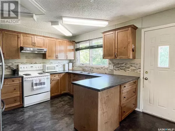Meadow Lake, SK S9X1B9,508 Cochin AVENUE