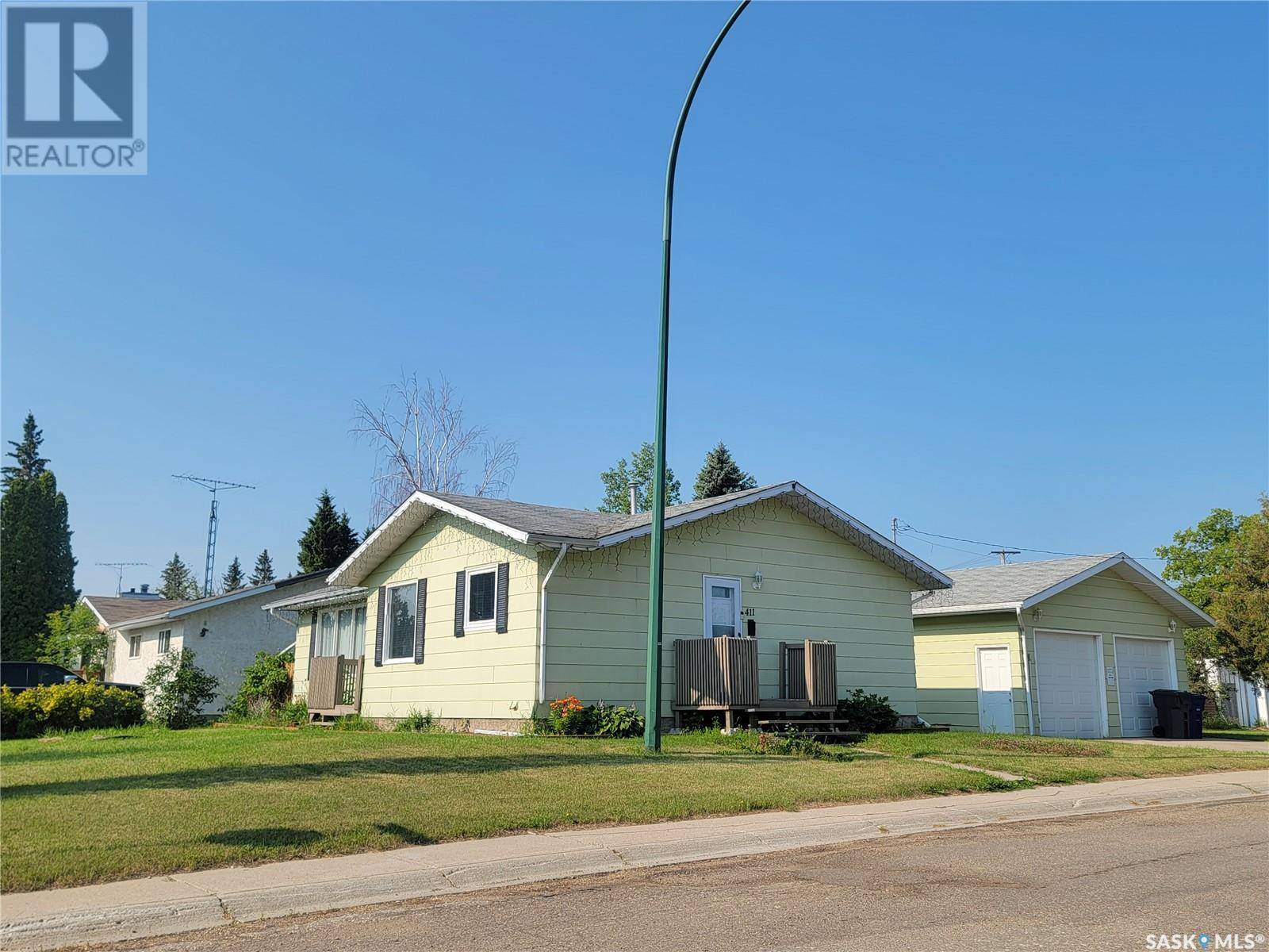 411 Broad STREET, Cut Knife, SK S0M0N0