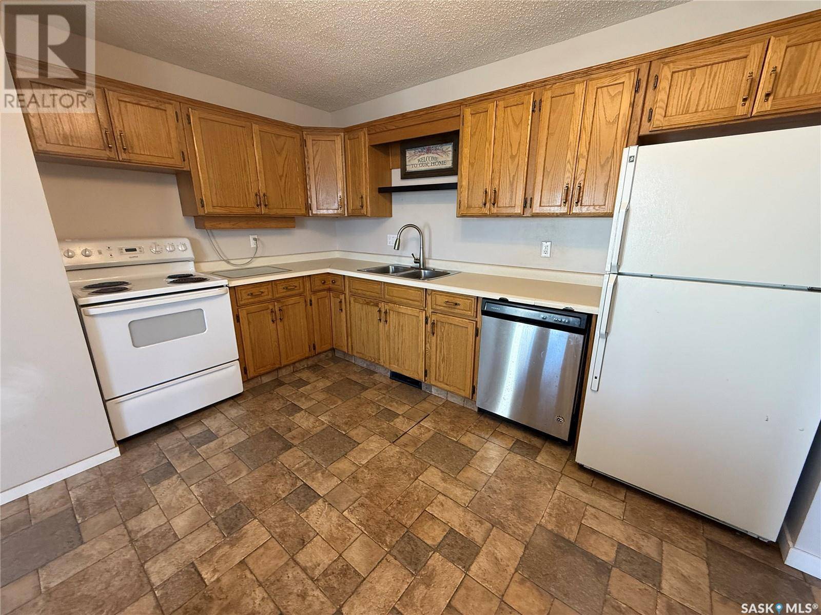 Estevan, SK S4A2S8,B 1159 Taisey CRESCENT