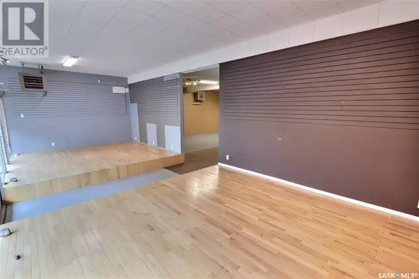 Prince Albert, SK S6V4W3,1306 Central AVENUE