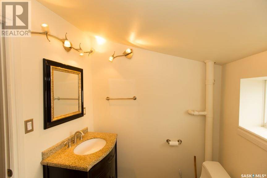 Yorkton, SK S3N1M1,15 Betts AVENUE