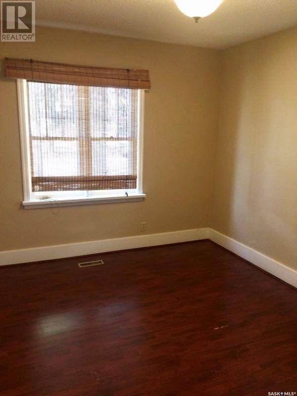 Yorkton, SK S3N1A4,77 Fourth AVENUE N