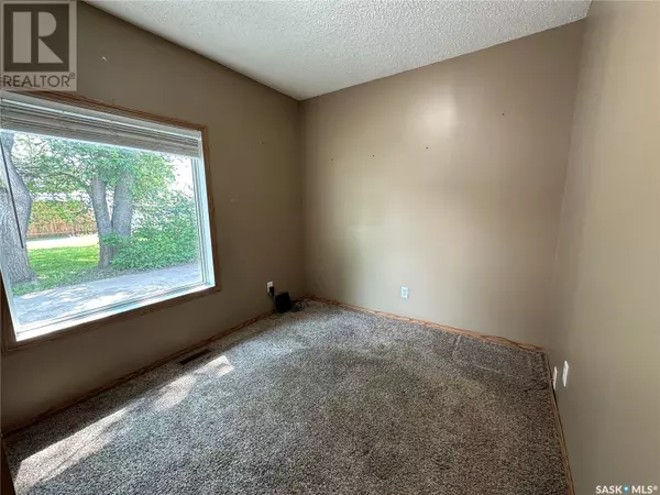 Humboldt, SK S0K2A0,631 13th STREET