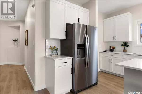 Saskatoon, SK S7V1W2,442 Doran CRESCENT