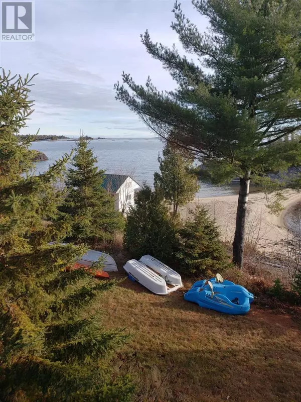 Huron Shores, ON P0R1L0,20 Walker LN